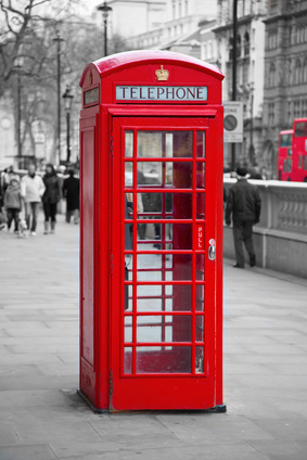 Red_telephone_booth_in_London_xs.jpg